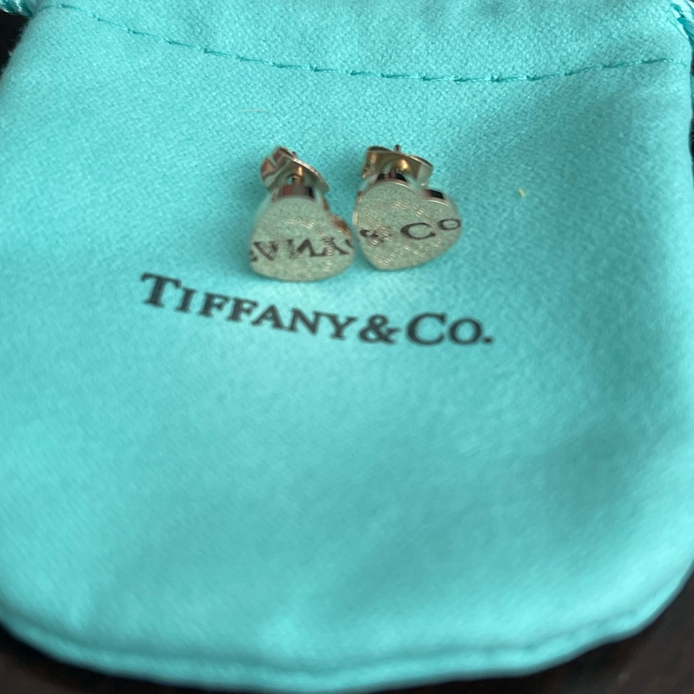 New Tiffany&Co rose gold earrings